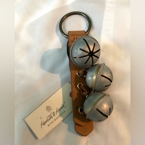 6 Christmas door hanger, NEW stocking holder & jingle bells, 2 pic holders, poem - Picture 2 of 6